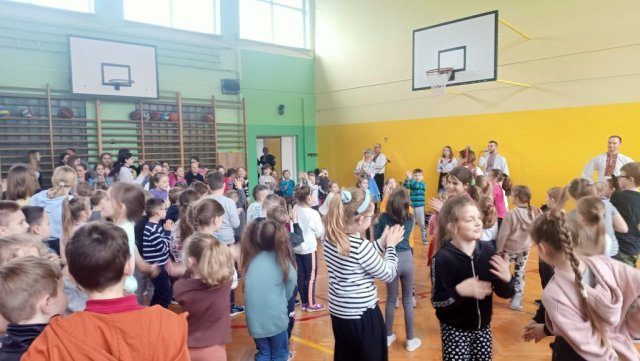 b_1024_768_0_00_images_2022_2023_Wydarzenia_ZBRUCZ_336327076_543103734621450_1624328614527325035_n